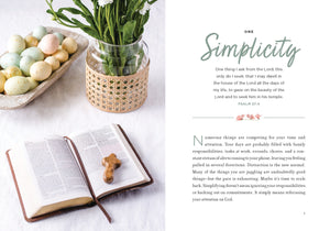 A Savior Is Risen: An Easter Devotional *Very Good*