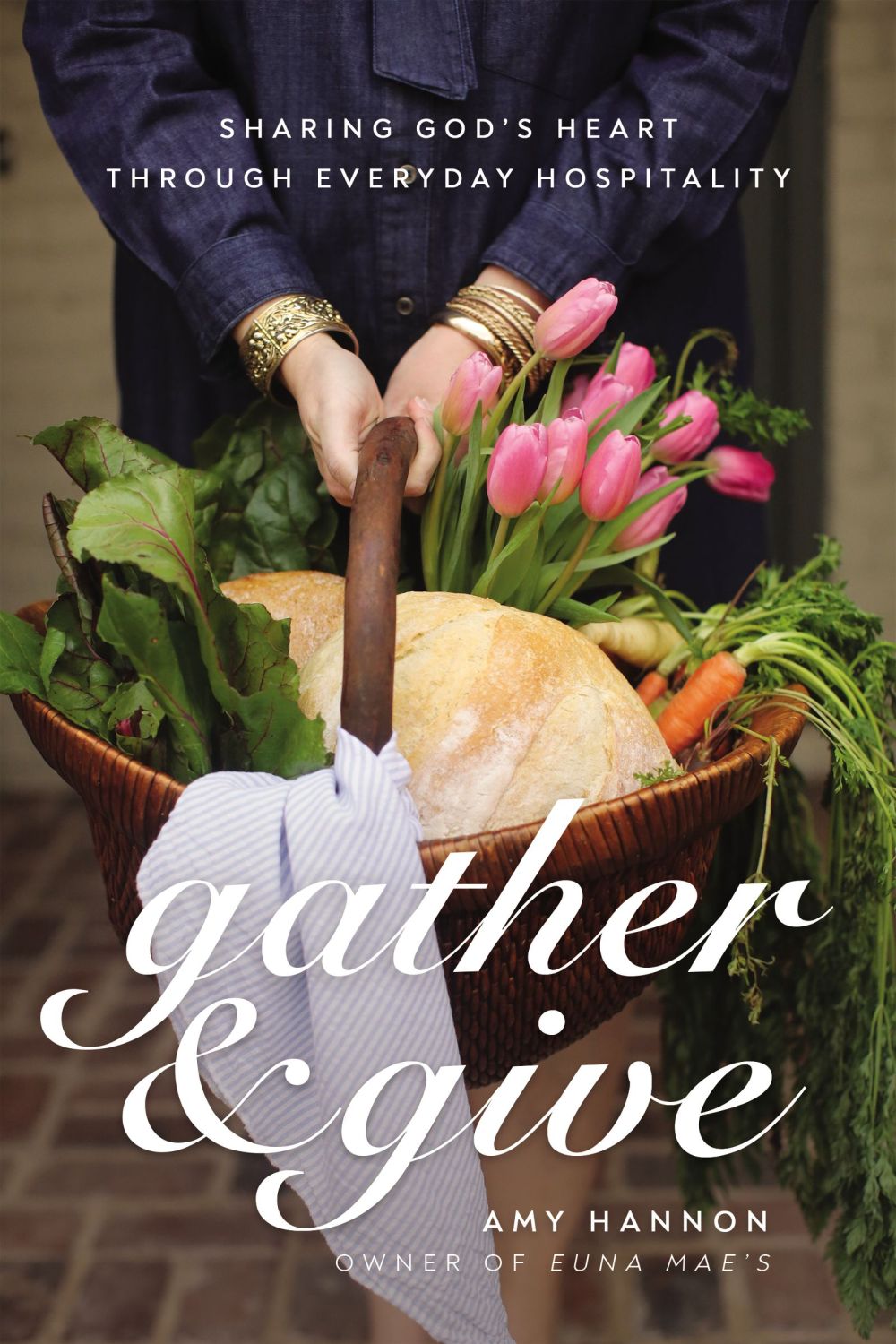 Gather and Give: Sharing God’s Heart Through Everyday Hospitality *Very Good*