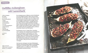 The Vegetable Garden Cookbook: 60 Recipes to Enjoy Your Homegrown Produce *Very Good*